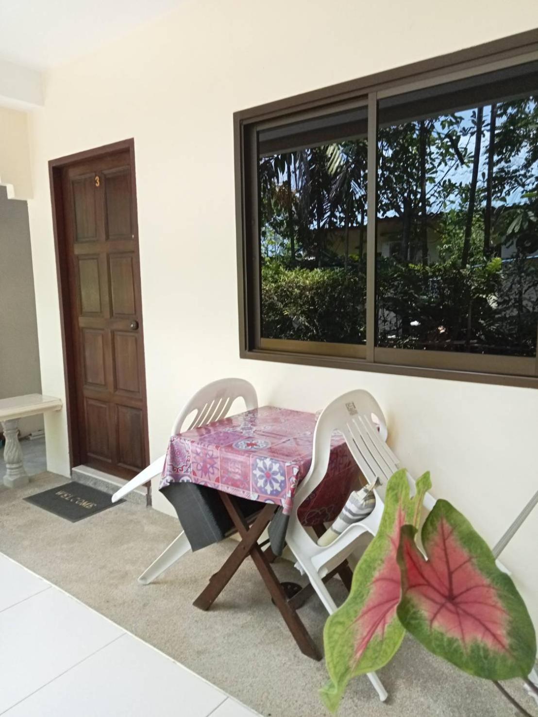 Wattana Bungalow Nai Yang Beach Esterno foto