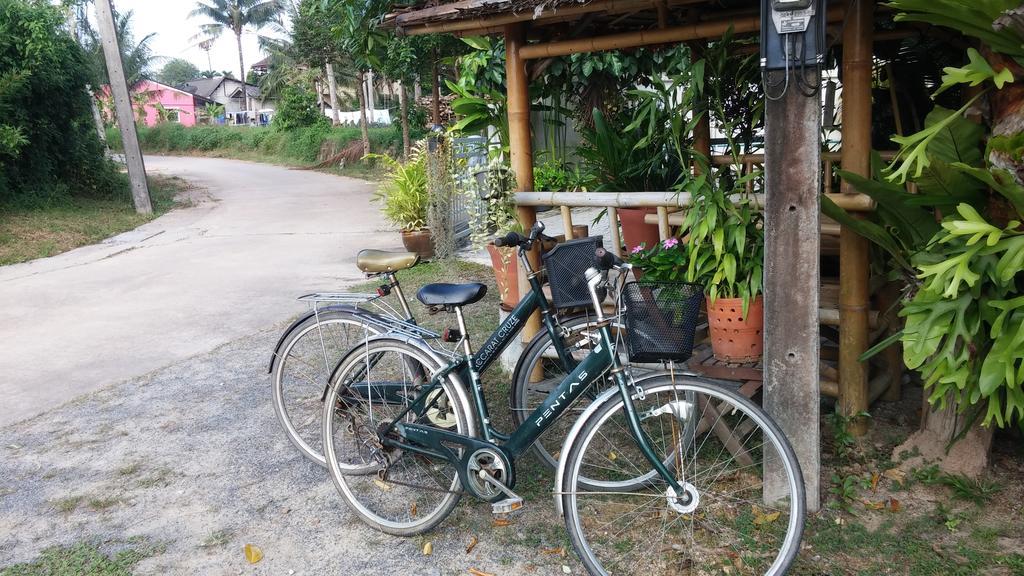 Wattana Bungalow Nai Yang Beach Esterno foto