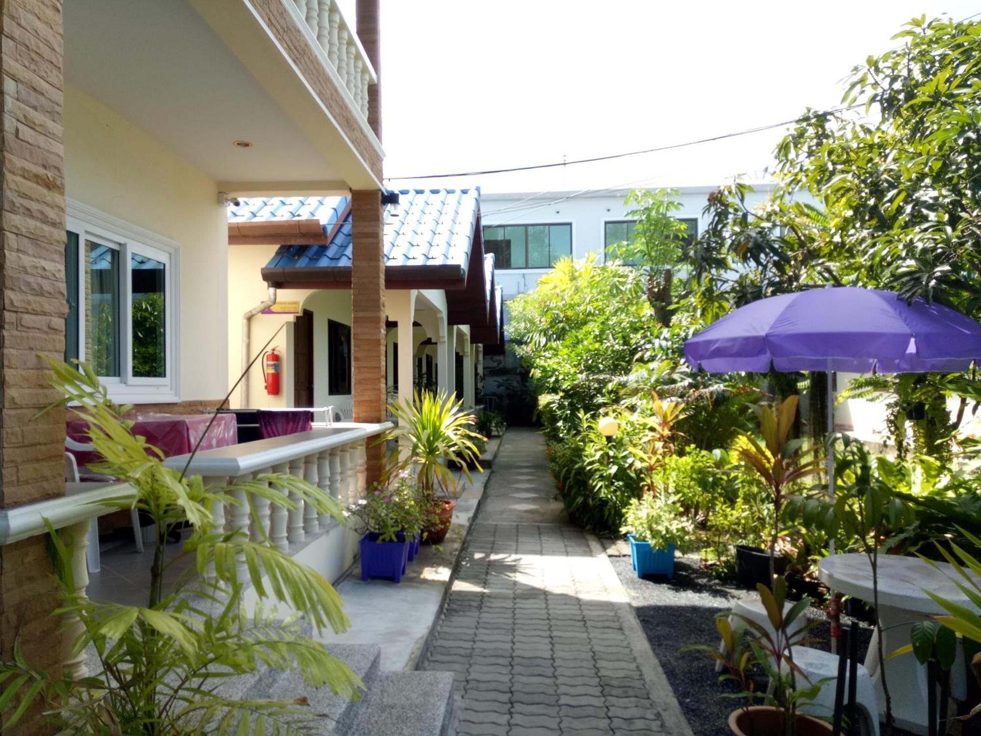 Wattana Bungalow Nai Yang Beach Esterno foto